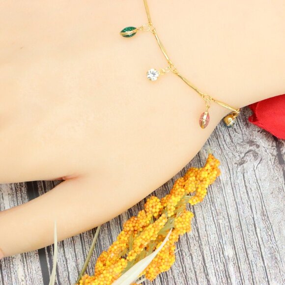 "Trendy Handmade Bracelet – A Stylish Gift for Women & Girls, MAR091995 - Picture 2 of 10